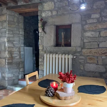 Towerhouse1517 Holiday home Serramazzoni